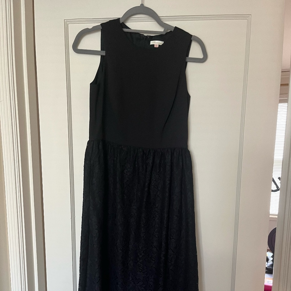 Shoshanna Black Lace Midi Dress - size 4. NEVER WORN!